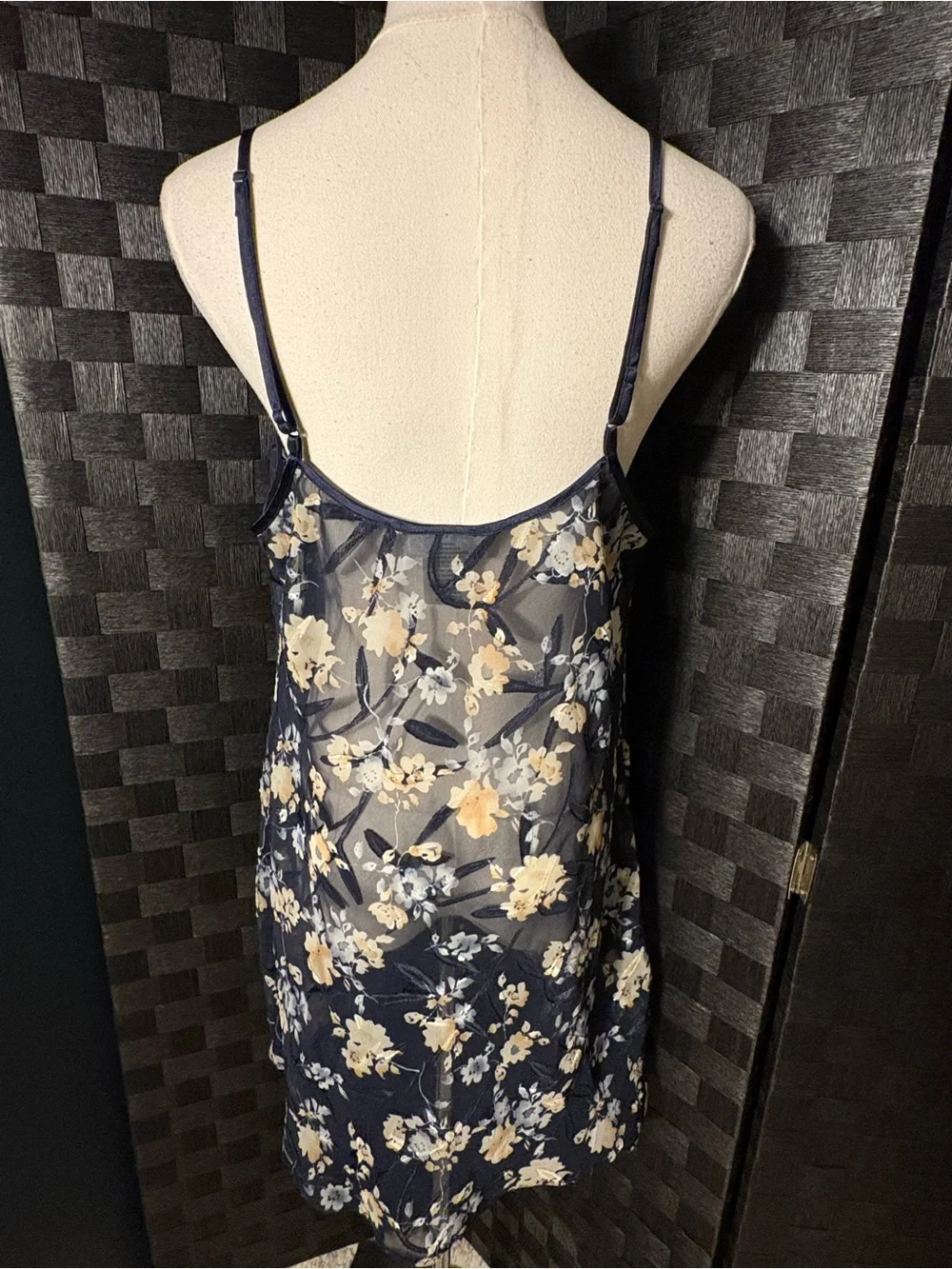 Vintage Delta Burke Sheer Floral Mesh Chemise Nightgown